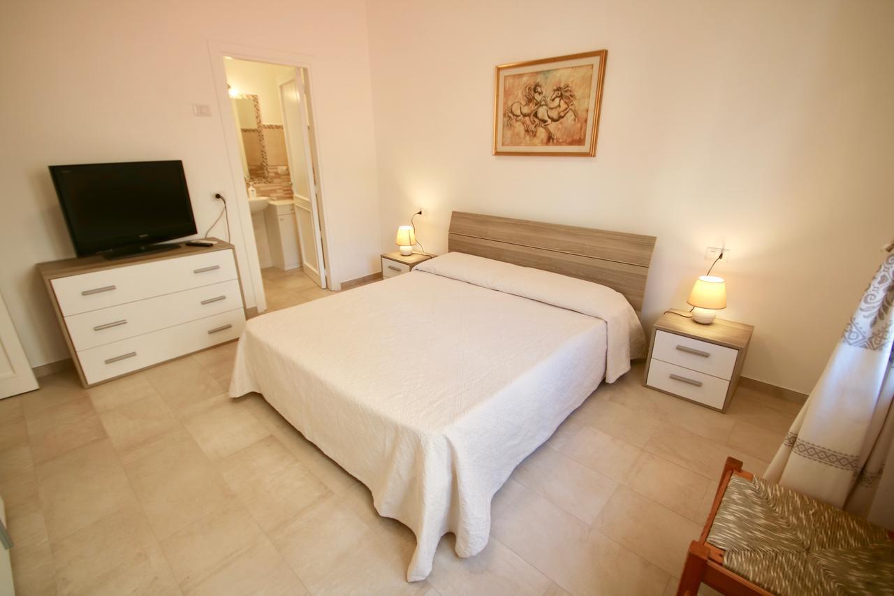 Hotel Casa Degli Ospiti Olbia Zewnętrze zdjęcie