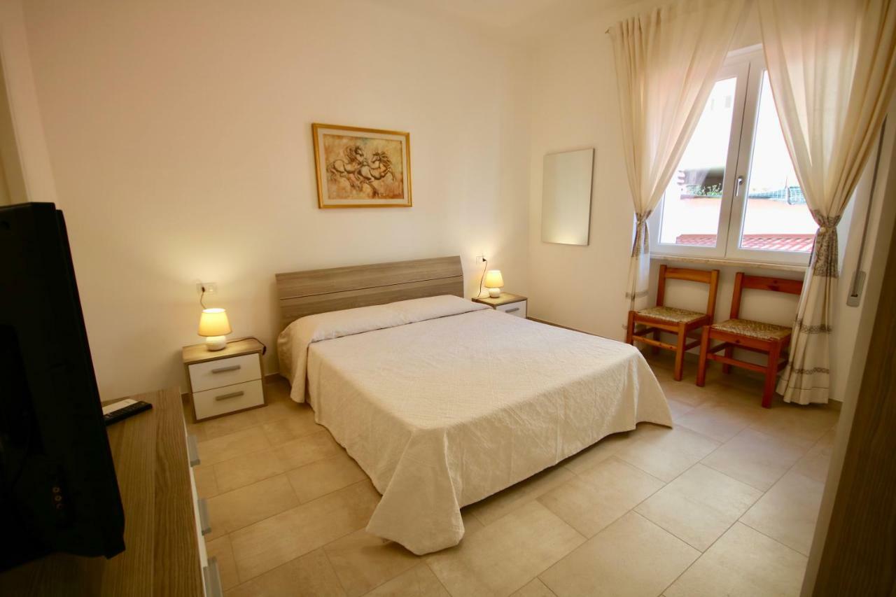 Hotel Casa Degli Ospiti Olbia Zewnętrze zdjęcie
